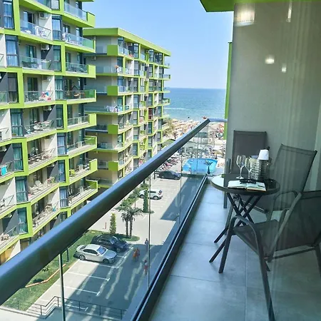 Bellevue 107 Spa N Pool Beach Năvodari